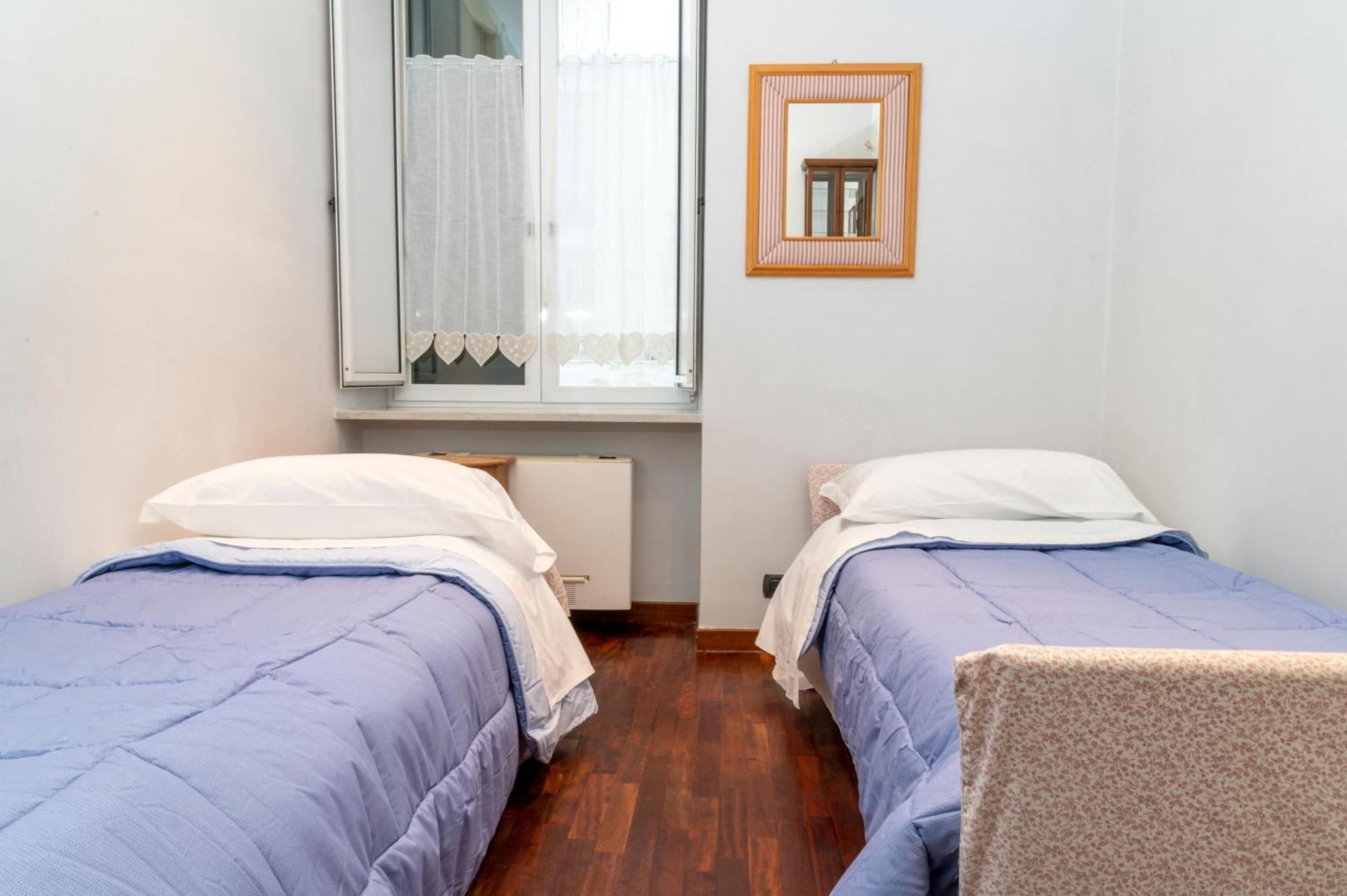 Deluxe Apartment With Garden In Vomero ナポリ エクステリア 写真